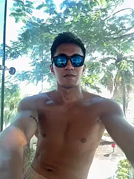 Snapshot of gooodboiii chatting on September 14, 2025, 8:24 am gooodboiii online show from September 14, 2025, 8:24 am