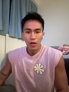 Snapshot of gooodboiii chatting on October 5, 2025, 4:38 pm gooodboiii online show from October 5, 2025, 4:38 pm