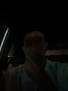 Snapshot of gooodboiii chatting on October 24, 2025, 4:03 pm gooodboiii online show from October 24, 2025, 4:03 pm