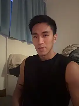 Snapshot of gooodboiii chatting on November 8, 2025, 10:26 am gooodboiii online show from November 8, 2025, 10:26 am