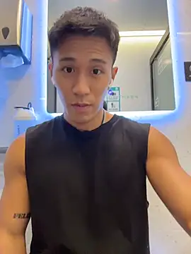 Snapshot of gooodboiii chatting on November 13, 2025, 11:20 am gooodboiii online show from November 13, 2025, 11:20 am