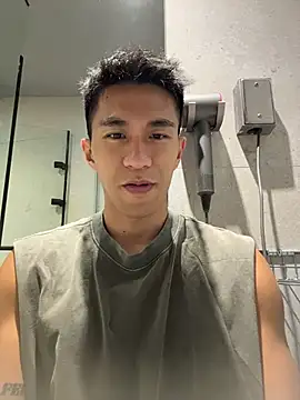 Snapshot of gooodboiii chatting on March 7, 2026, 2:58 pm gooodboiii online show from March 7, 2026, 2:58 pm