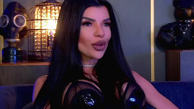 Snapshot of EleniaDevons chatting on February 28, 2026, 12:17 pm EleniaDevons online show from February 28, 2026, 12:17 pm