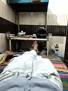 Snapshot of theindianjason chatting on October 13, 2025, 1:27 am theindianjason online show from October 13, 2025, 1:27 am