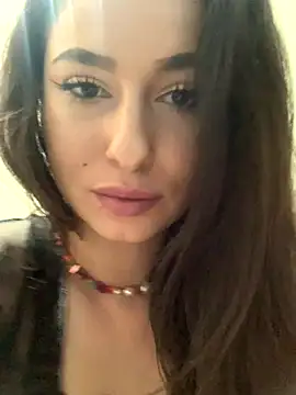 Snapshot of SunnyDane chatting on November 16, 2025, 3:06 pm SunnyDane online show from November 16, 2025, 3:06 pm