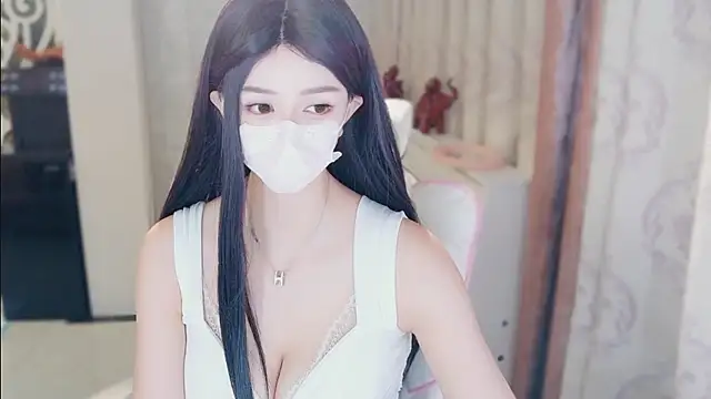 Aurora-77 online show from October 27, 2025, 11:47 am