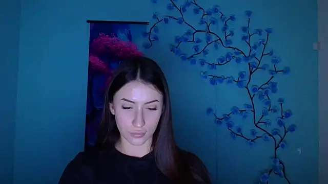 AlisaBubbles online show from December 1, 2025, 1:05 pm