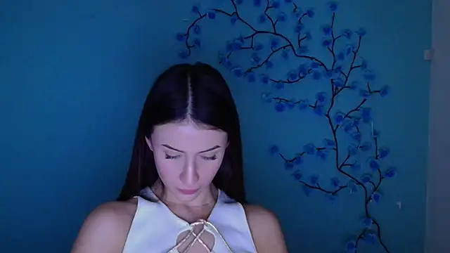 AlisaBubbles online show from December 19, 2025, 8:32 am