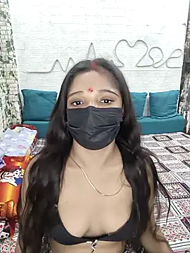 Snapshot of Aahanaaa chatting on October 1, 2025, 4:46 pm Aahanaaa online show from October 1, 2025, 4:46 pm