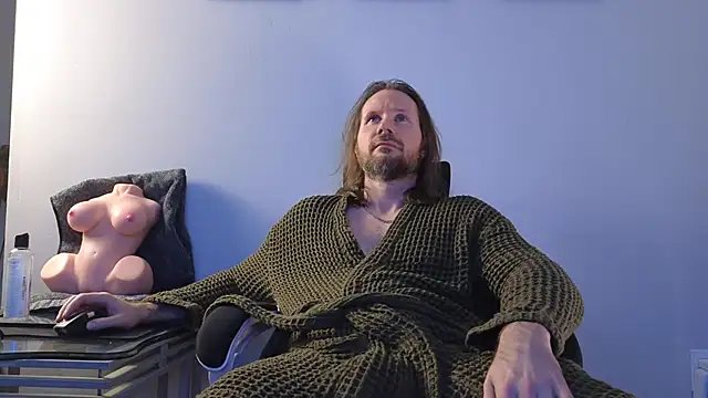 Snapshot of AlbinoAdonis chatting on February 17, 2026, 3:25 am AlbinoAdonis online show from February 17, 2026, 3:25 am