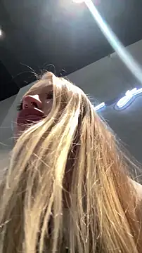 Sugar Pop online show from September 24, 2025, 2:31 pm