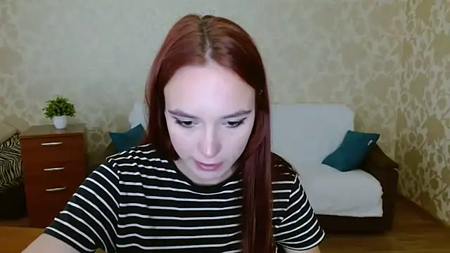 Snapshot of aFoxie chatting on September 14, 2025, 11:15 pm aFoxie online show from September 14, 2025, 11:15 pm