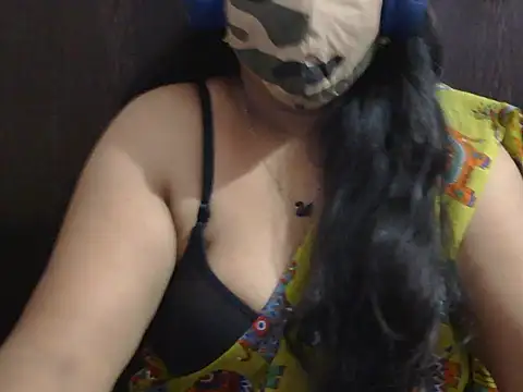 Snapshot of Nisha-telugu chatting on November 7, 2025, 4:51 pm Nisha-telugu online show from November 7, 2025, 4:51 pm