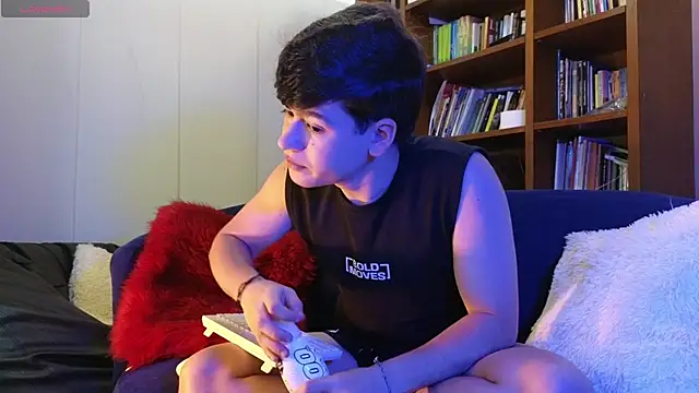 tightncuteass online show from March 27, 2026, 12:16 am