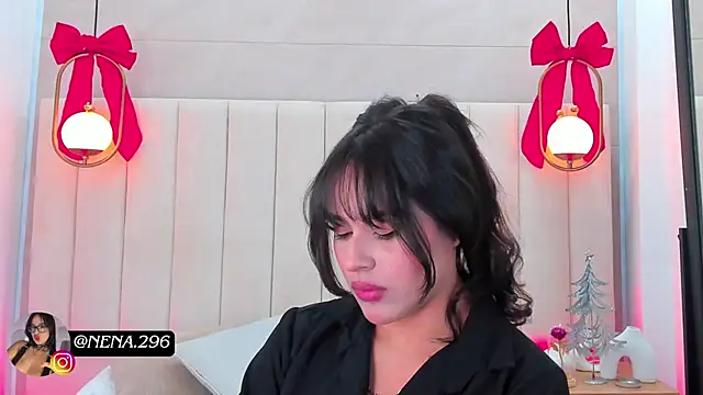 Snapshot of Dream_nena chatting on December 5, 2025, 7:54 pm Dream nena online show from December 5, 2025, 7:54 pm