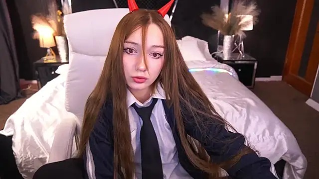 Snapshot of FoxyMayy chatting on October 26, 2025, 9:42 pm FoxyMayy online show from October 26, 2025, 9:42 pm