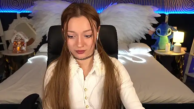 Snapshot of FoxyMayy chatting on November 29, 2025, 2:53 pm FoxyMayy online show from November 29, 2025, 2:53 pm