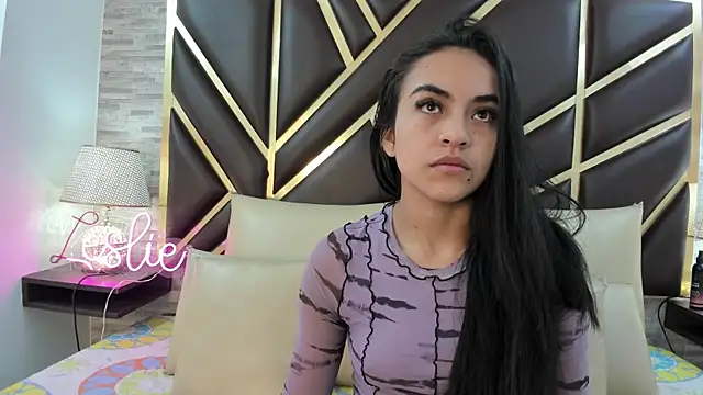 Snapshot of Leslie_Bussh_ chatting on February 21, 2026, 11:55 am Leslie Bussh online show from February 21, 2026, 11:55 am