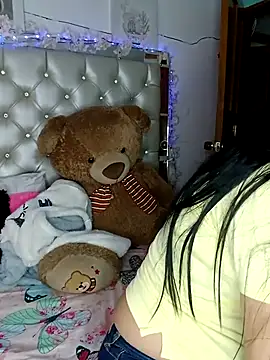 Snapshot of ZARAY_1118 chatting on February 7, 2026, 3:43 am ZARAY 1118 online show from February 7, 2026, 3:43 am