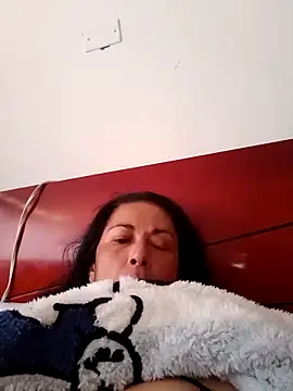 Snapshot of ZARAY_1118 chatting on February 17, 2026, 2:02 pm ZARAY 1118 online show from February 17, 2026, 2:02 pm