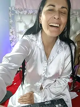 Snapshot of ZARAY_1118 chatting on March 2, 2026, 5:19 am ZARAY 1118 online show from March 2, 2026, 5:19 am