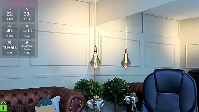 ArielBlossom    online show from September 21, 2025, 11:34 am