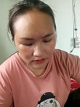 Snapshot of Tamara-a chatting on February 15, 2026, 6:10 am Tamara-a online show from February 15, 2026, 6:10 am