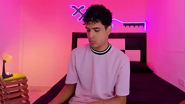 Lucky boys  X online show from October 12, 2025, 11:53 am