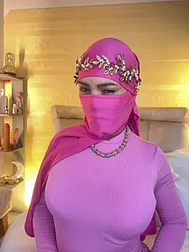  hafsa  online show from October 7, 2025, 10:56 am