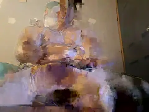 Snapshot of HappyBaseline65 chatting on December 17, 2025, 1:22 am HappyBaseline65 online show from December 17, 2025, 1:22 am