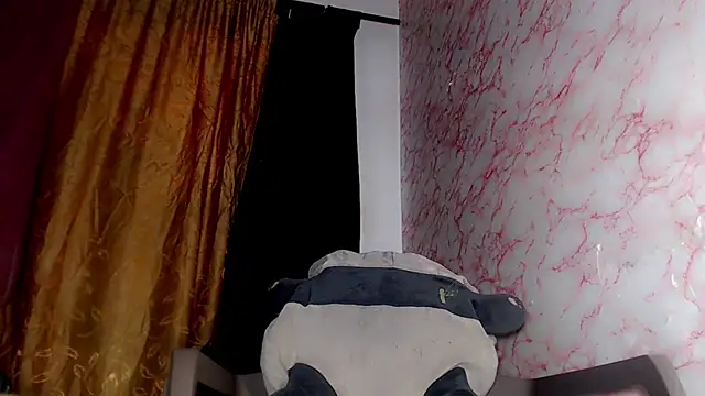 franchescadoll online show from February 24, 2026, 9:02 pm