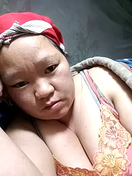 riso-00 online show from February 3, 2026, 6:11 am