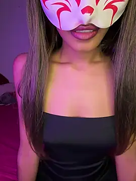 Mira SL online show from May 31, 2026, 2:02 pm