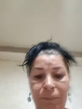 Snapshot of Soffy_Skye chatting on November 12, 2025, 6:03 am Soffy Skye online show from November 12, 2025, 6:03 am