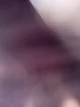 Lauraa-a online show from November 8, 2025, 5:07 am