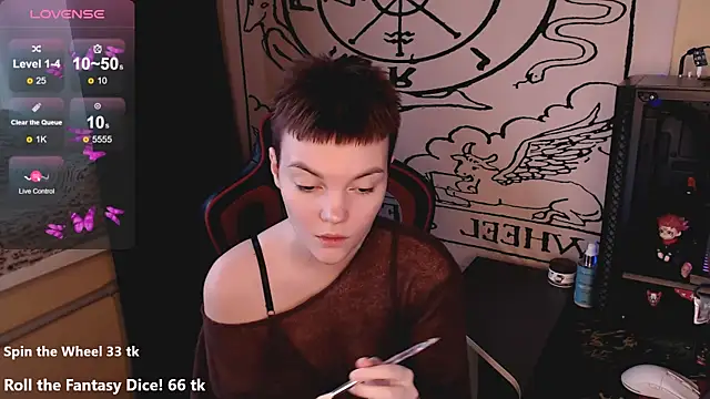 Snapshot of KrisNeal chatting on November 19, 2025, 9:20 am KrisNeal online show from November 19, 2025, 9:20 am