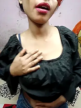 Snapshot of Hotcp6 chatting on February 17, 2026, 4:24 pm Hotcp6 online show from February 17, 2026, 4:24 pm