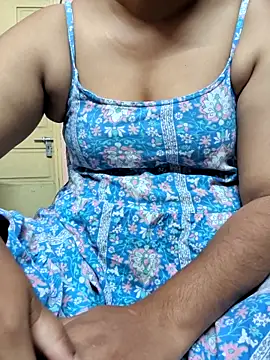 Snapshot of preethi-lovely chatting on November 1, 2025, 5:37 pm preethi-lovely online show from November 1, 2025, 5:37 pm