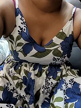 Snapshot of preethi-lovely chatting on November 28, 2025, 3:42 am preethi-lovely online show from November 28, 2025, 3:42 am