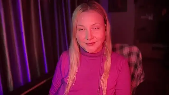 BikiHellena online show from December 5, 2025, 1:47 am