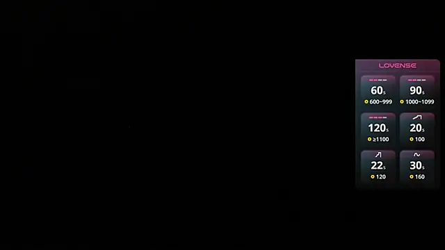 EMiaLure online show from October 27, 2025, 6:01 pm