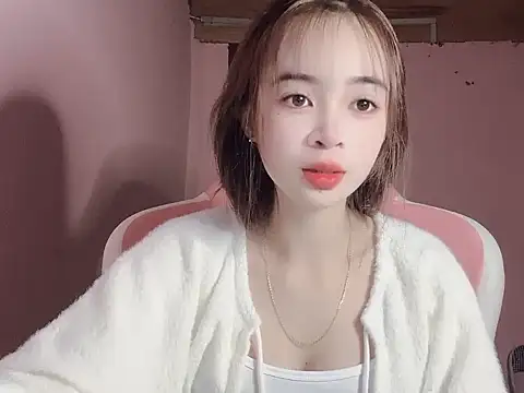 Suna7383 online show from November 30, 2025, 3:27 pm