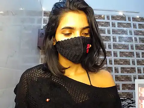 Sweetangle24 online show from November 23, 2025, 4:29 pm