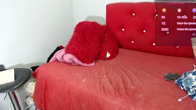 Snapshot of Anthonella_duran chatting on November 22, 2025, 3:44 pm Anthonella duran online show from November 22, 2025, 3:44 pm