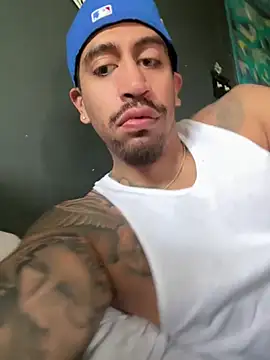 busnfatnutsLildee online show from March 28, 2026, 4:39 pm