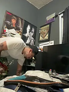 busnfatnutsLildee online show from April 14, 2026, 8:31 am