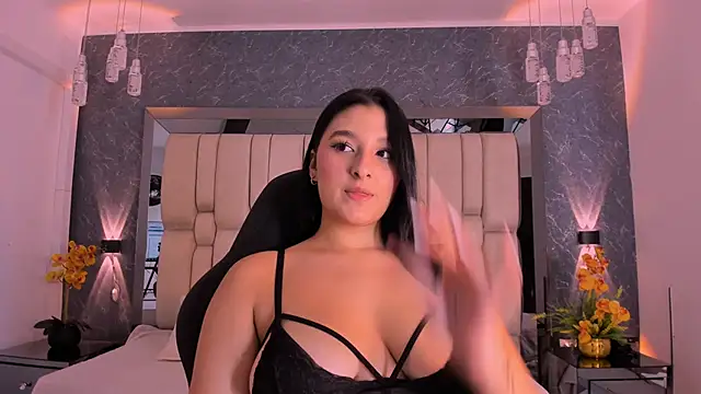 Snapshot of MariaFlowers chatting on October 17, 2025, 8:11 pm MariaFlowers online show from October 17, 2025, 8:11 pm