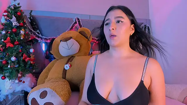 Snapshot of MariaFlowers chatting on December 14, 2025, 2:17 am MariaFlowers online show from December 14, 2025, 2:17 am