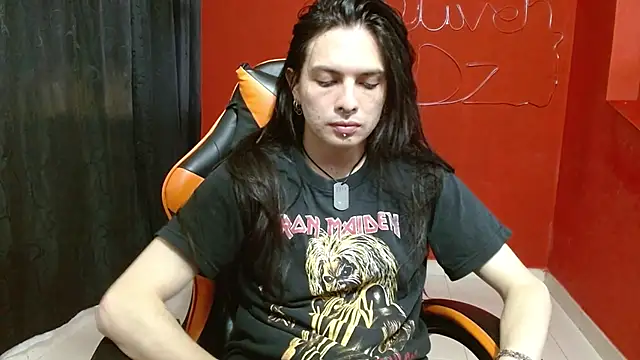 Snapshot of stvn_hot chatting on November 15, 2025, 11:43 pm stvn hot online show from November 15, 2025, 11:43 pm