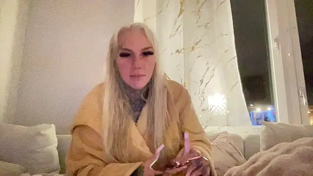 paulinaalatalo online show from February 26, 2026, 9:58 pm